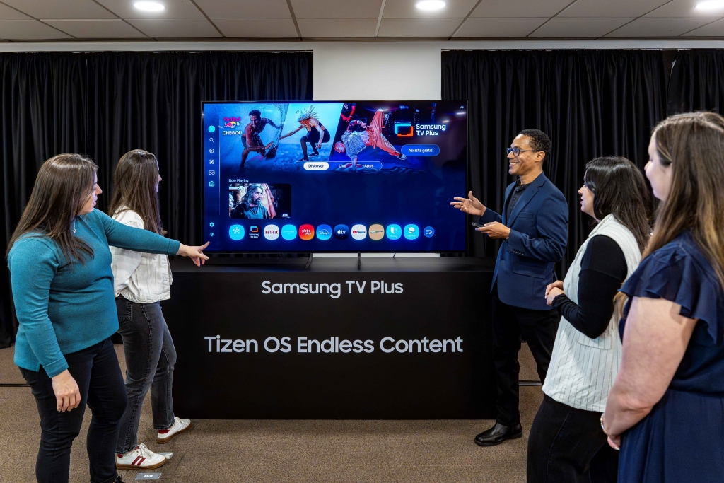 Samsung Showcases Innovative TVs and Services at 2025 Latin America Visual Display Seminar