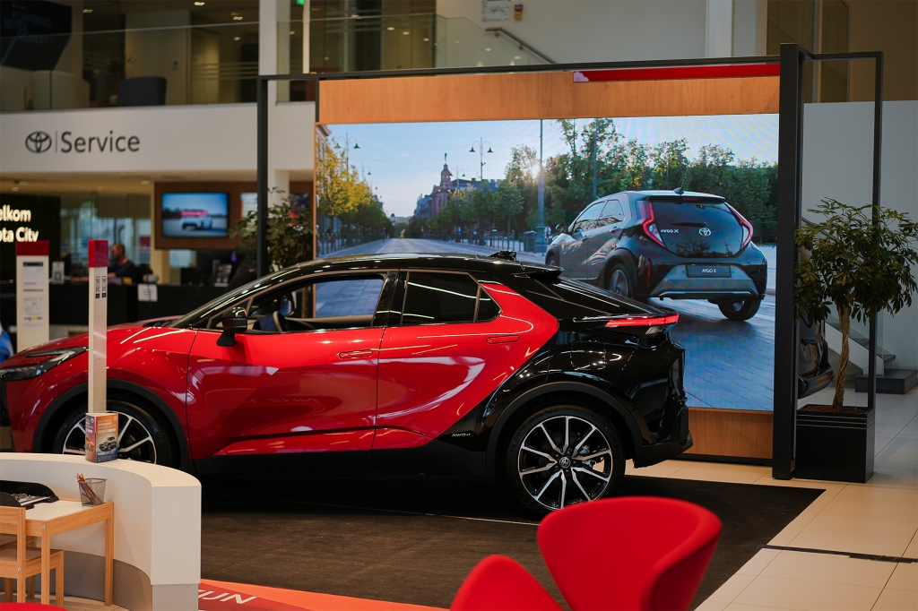 Samsung Expands Partnership With Toyota To Digitally Transform Dealerships in New Markets