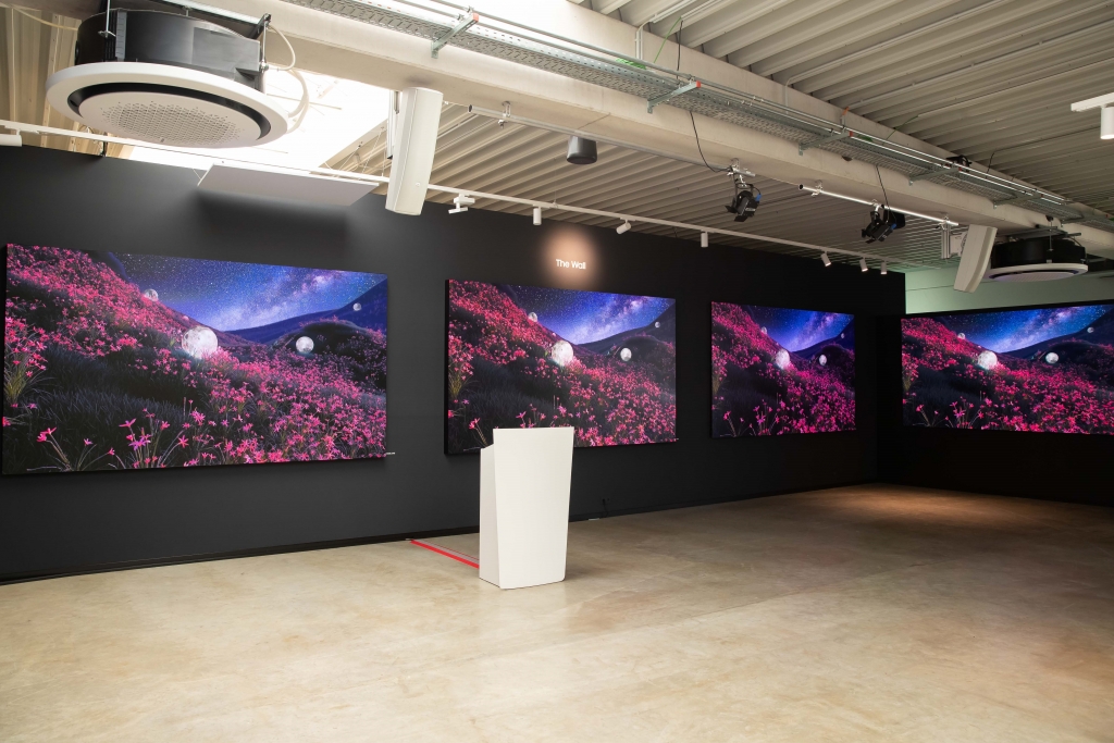 Where Innovation Meets Industry: How Samsung’s European Display Showroom Turns Concepts Into Reality