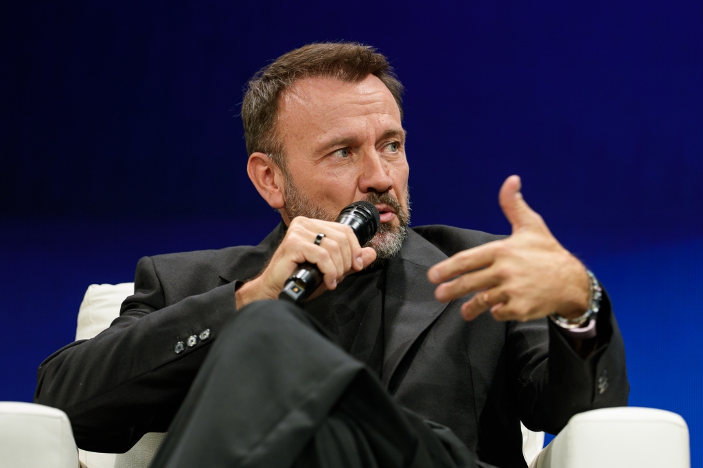 Samsung Reimagines the Future of Design at CES 2026, Guiding Technology for Humanity