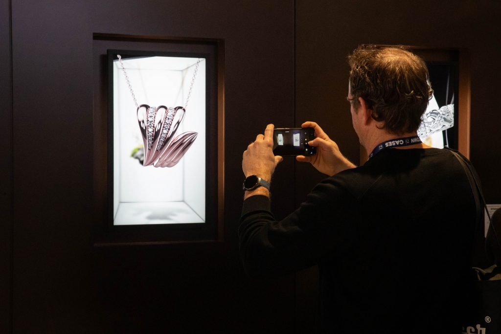 Samsung Earns Record Awards and Category Wins at ISE 2026, Led by Six Spatial Signage Wins