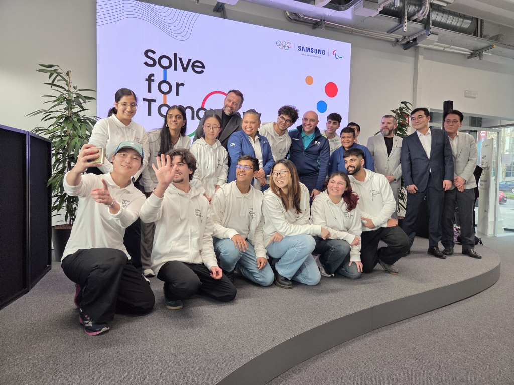 Samsung Exhibition Celebrates Innovative Spirit of Winning Solve For Tomorrow Ambassadors