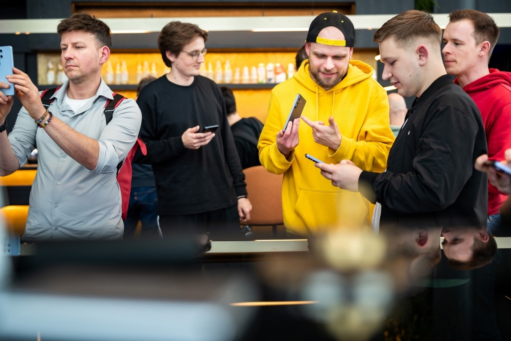 Samsung Galaxy S26 Series and Galaxy Buds4 Series Now Available Worldwide