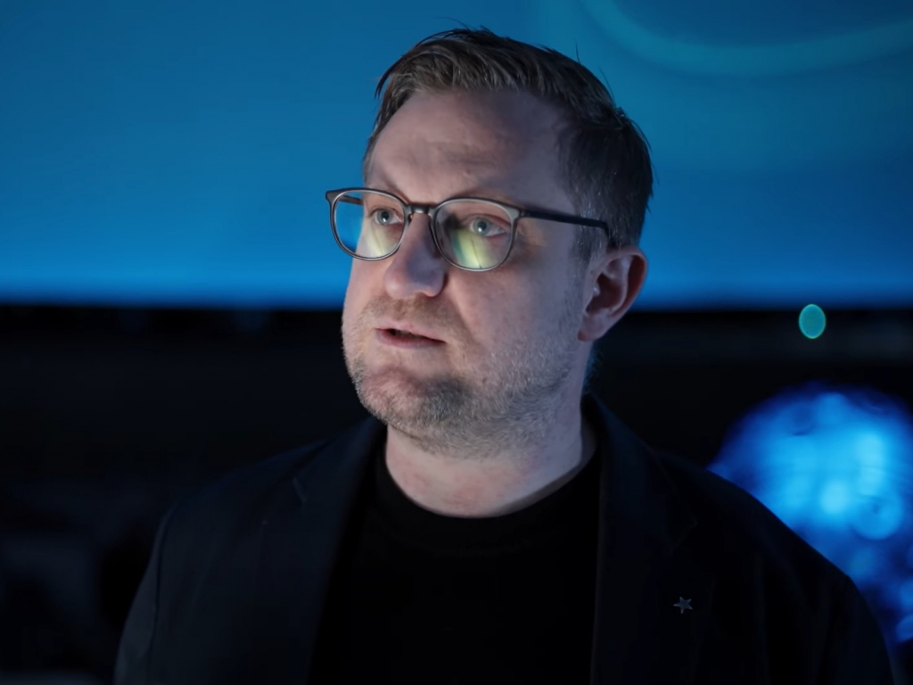 [Video] Samsung Transforms Berlin Planetarium With Immersive LED Installation