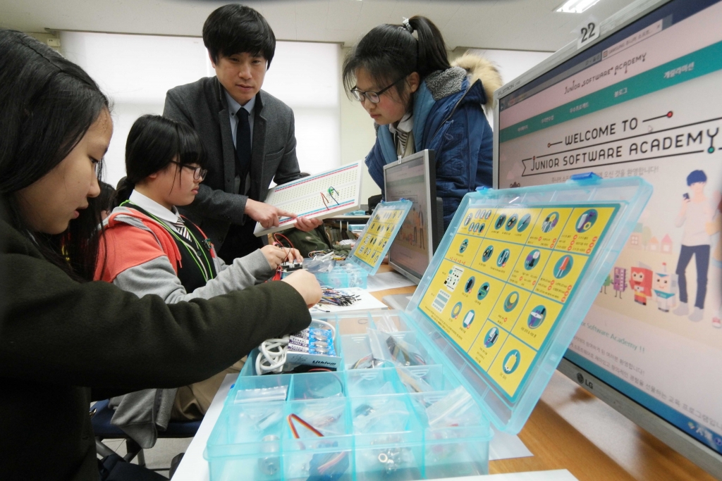 삼성전자, ‘2015년 주니어 소프트웨어 아카데미’ 운영 시작