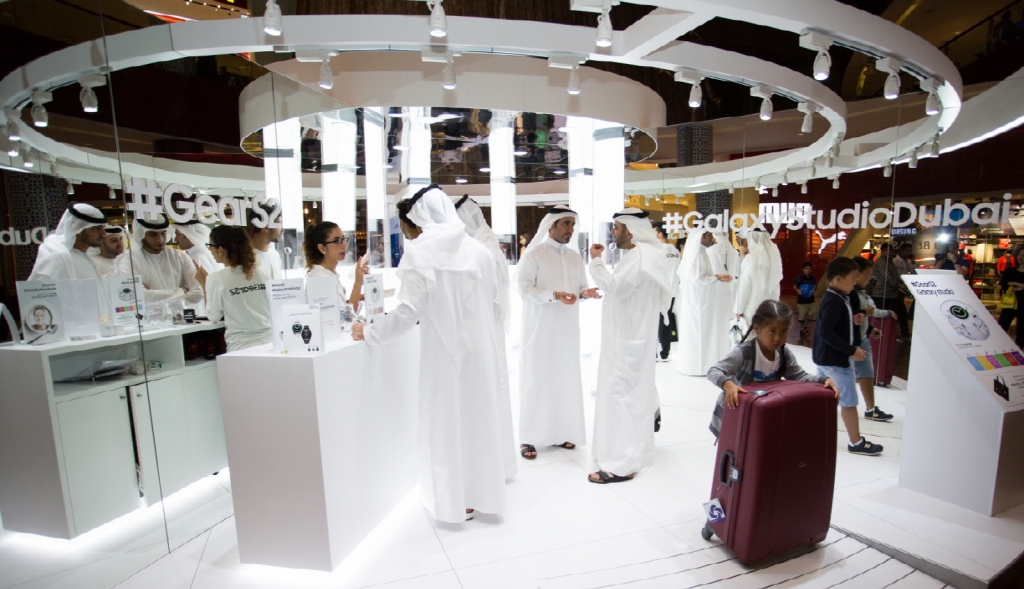 1. 삼성 기어 S2 두바이