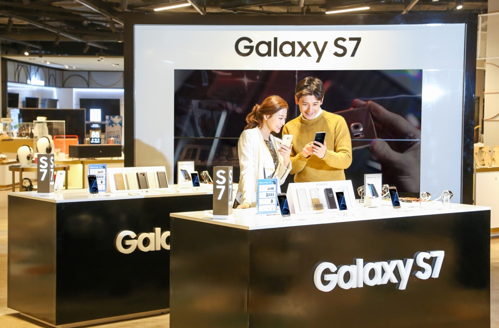 삼성전자,’ 갤럭시 S7 엣지’·’갤럭시 S7′ 대규모 사전 전시·예약 판매 전격 실시