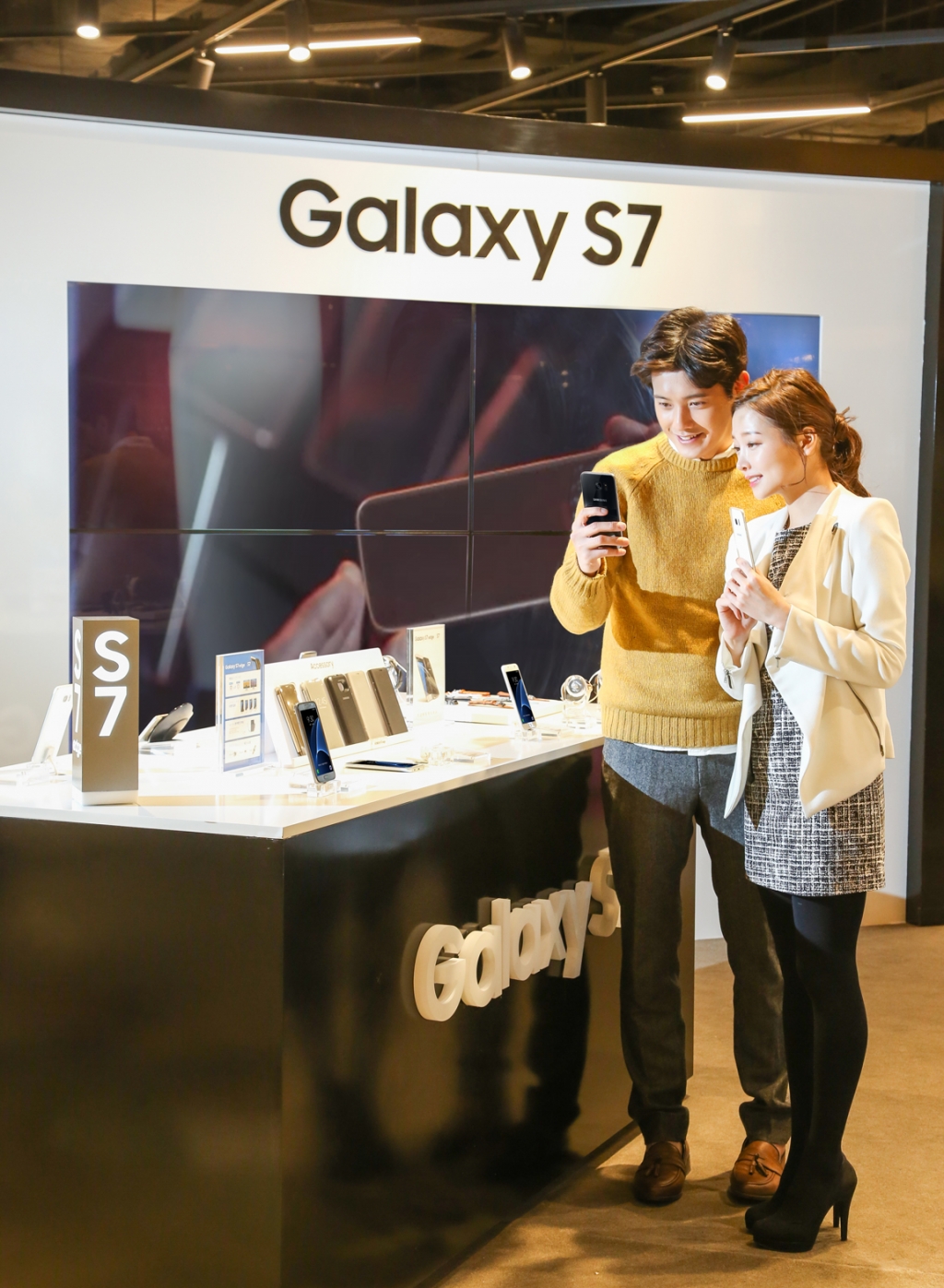 삼성전자,’ 갤럭시 S7 엣지’·’갤럭시 S7′ 대규모 사전 전시·예약 판매 전격 실시