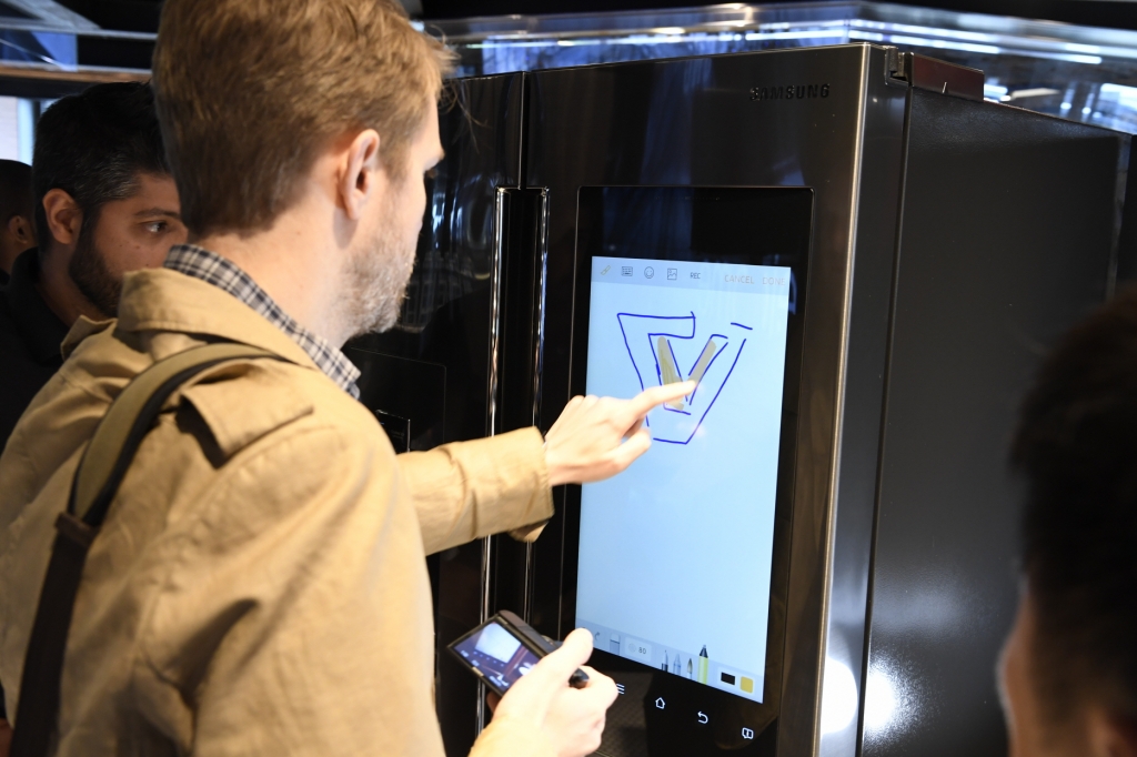 삼성 '패밀리 허브' 미국 소비자 사로잡는다