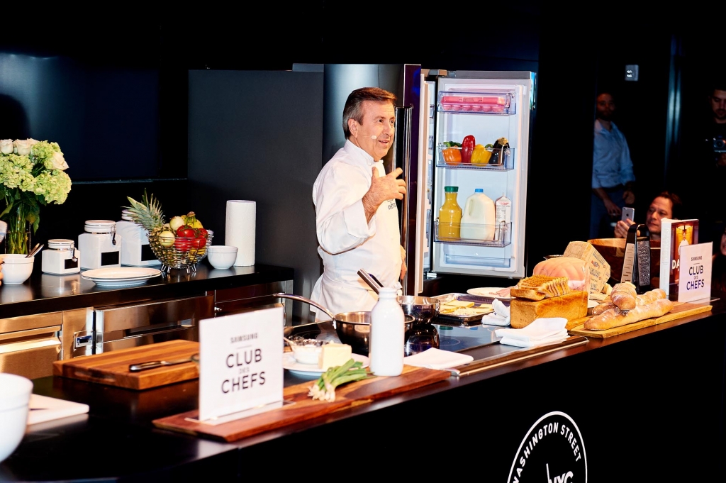 삼성전자, ‘셰프컬렉션’과 ‘기어 VR’ 활용한 ‘360° Meals’ 쿠킹쇼 개최