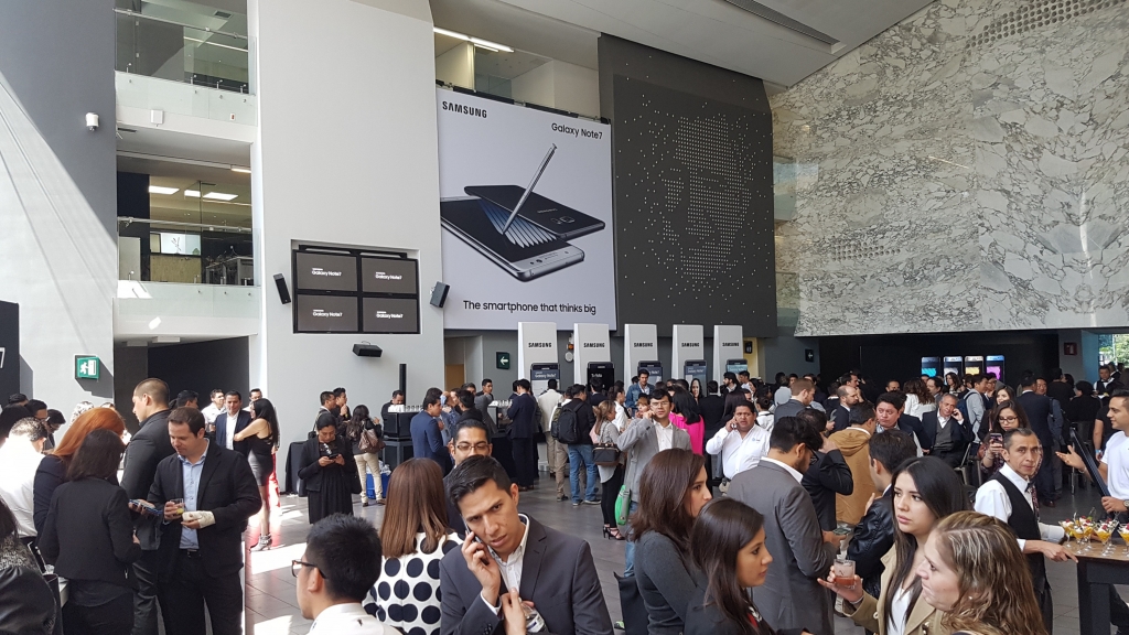 삼성전자, 갤럭시 노트 7 각국 출시 반응