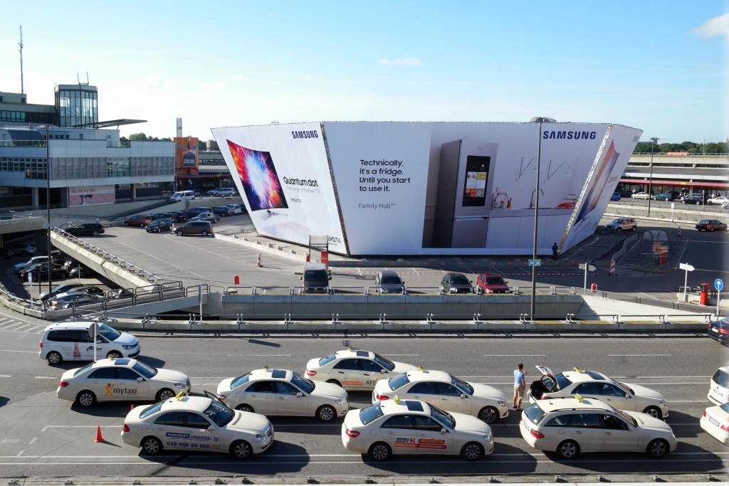 삼성전자, IFA 2016 맞아 옥외광고 설치