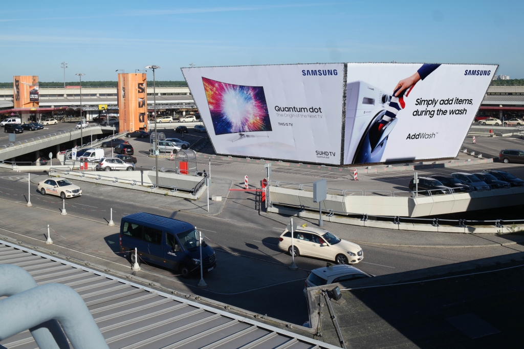 삼성전자, IFA 2016 맞아 옥외광고 설치