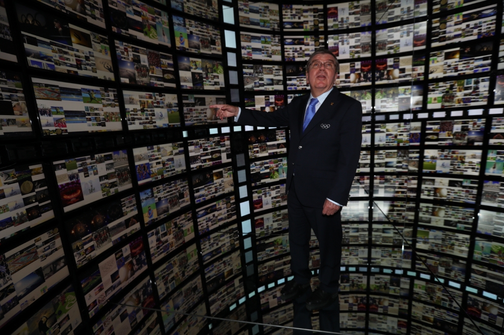 토마스 바흐 IOC 위원장, 삼성전자 갤럭시 스튜디오 방문