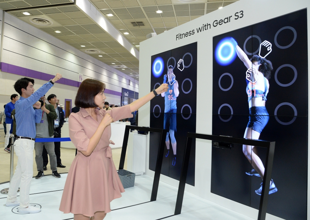 삼성전자, ‘KES 2016’에서 생활 속 혁신 제품으로 만드는 스마트 라이프 소개