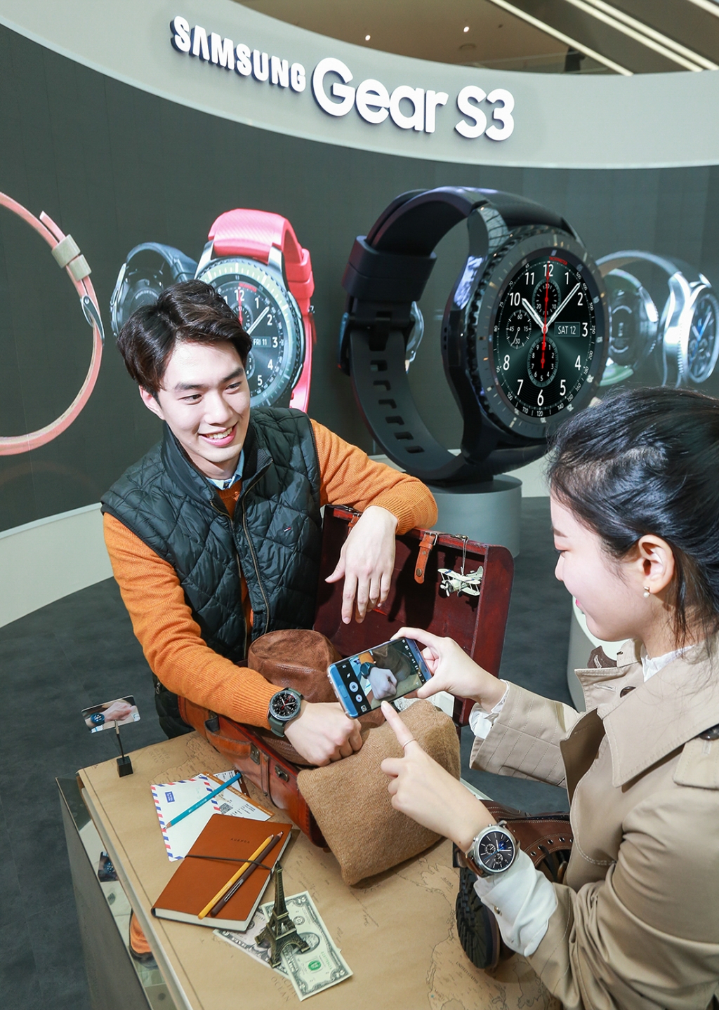 삼성전자, 젊은 소비자들이 즐겨 찾는 곳에서 ‘갤럭시 S7 엣지’ 블루 코랄, ‘기어 S3’ 대규모 체험 행사 진행