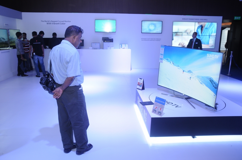 삼성전자, '퀀텀닷 SUHD TV'로 서남아 프리미엄 TV 시장 공략