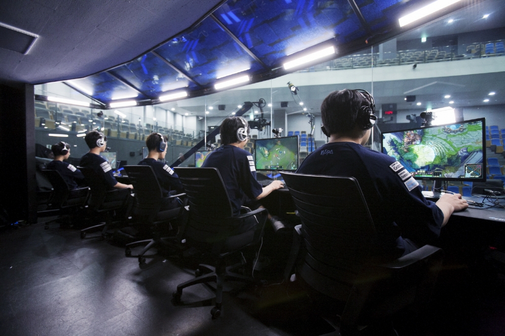 삼성전자, 갤럭시 프로게임단에 게이밍 모니터 공식 후원