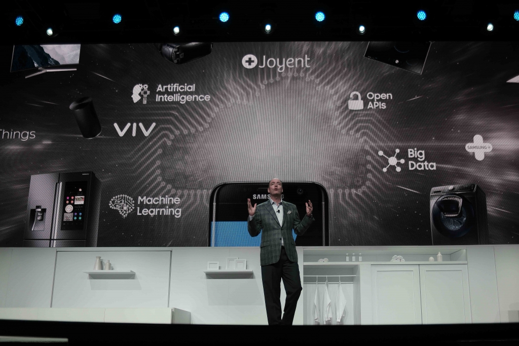 삼성전자, ‘CES 2017’ 프레스 컨퍼런스에서 가전 제품 연결성 강화를 통한 생활 속 IoT 청사진 제시