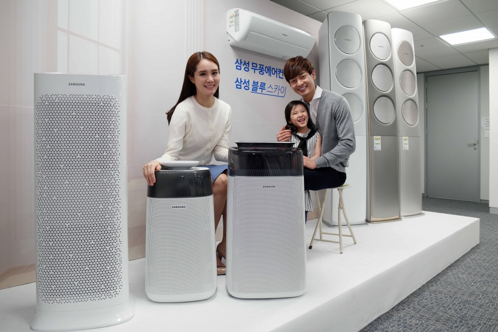 거실부터 안방까지 ‘무풍 냉방’, 청소 걱정 없는 ‘가습 공기청정기’로 더 완벽해진 에어케어