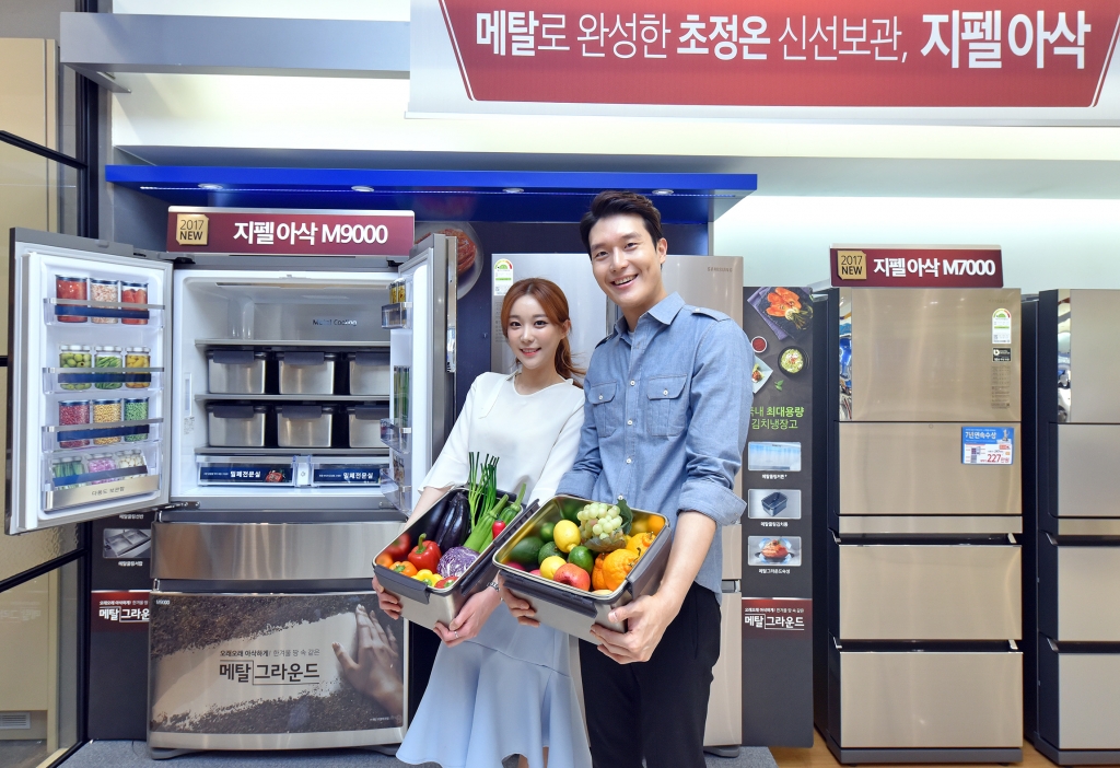 삼성 지펠아삭 김치냉장고, ‘메탈그라운드’로 사계절 내내 인기 만점