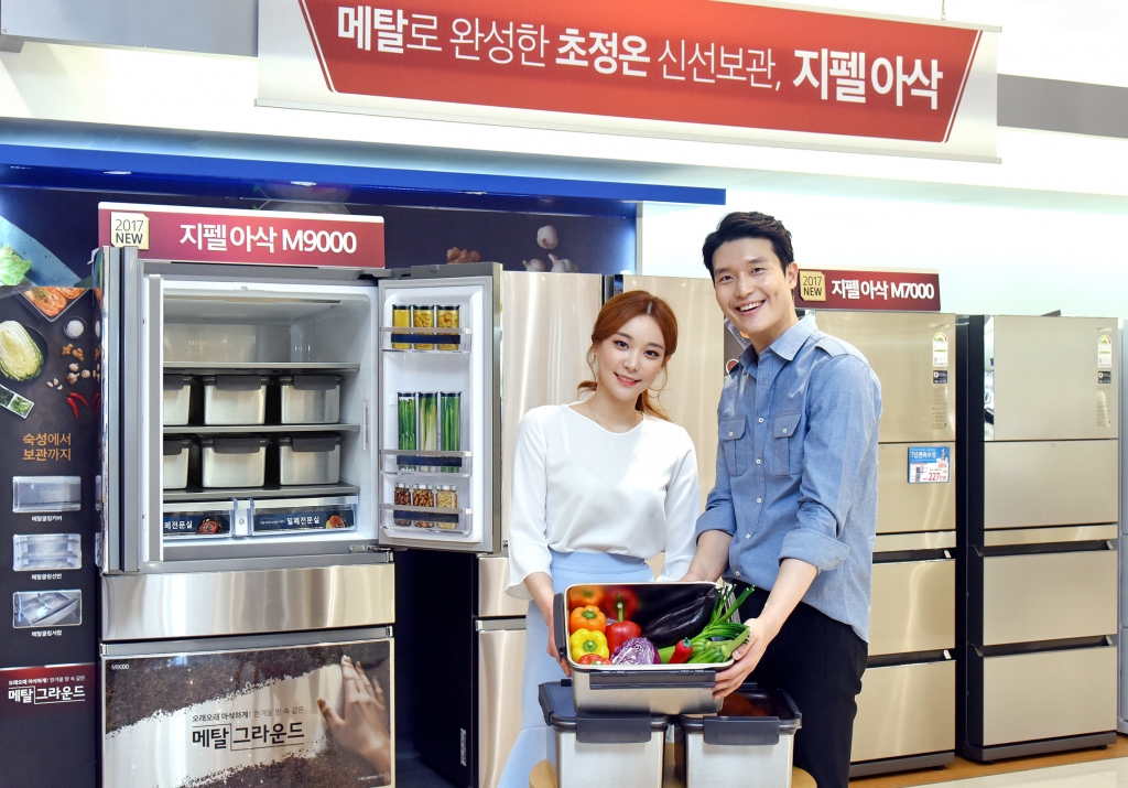 삼성 지펠아삭 김치냉장고, ‘메탈그라운드’로 사계절 내내 인기 만점