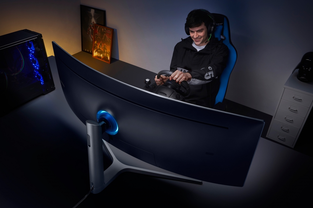 삼성전자, 세계 최대 크기 QLED 게이밍 모니터 CHG90 국내 출시_170821(4)