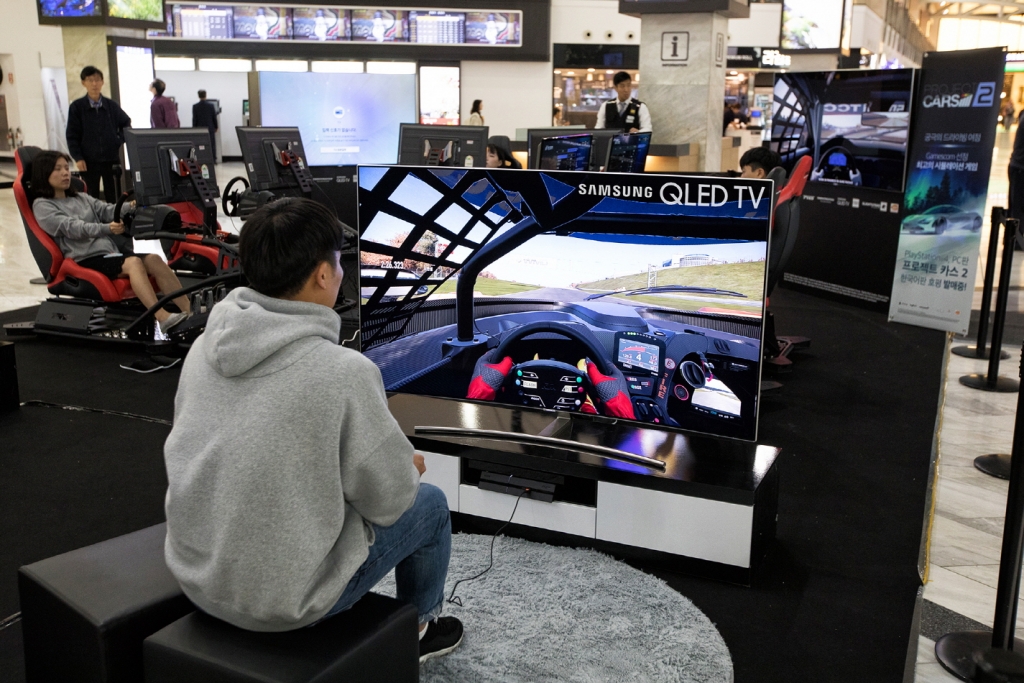 삼성전자, QLED TV∙ QLED 게이밍 모니터로 궁극의 카(Car) 레이싱 게임 경험 선사