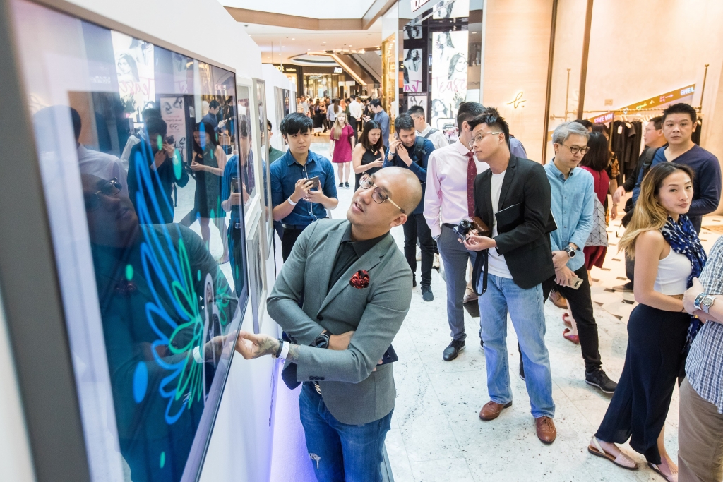 삼성전자, 싱가포르서 '갤럭시 노트8' 디지털 아트 전시회 실시