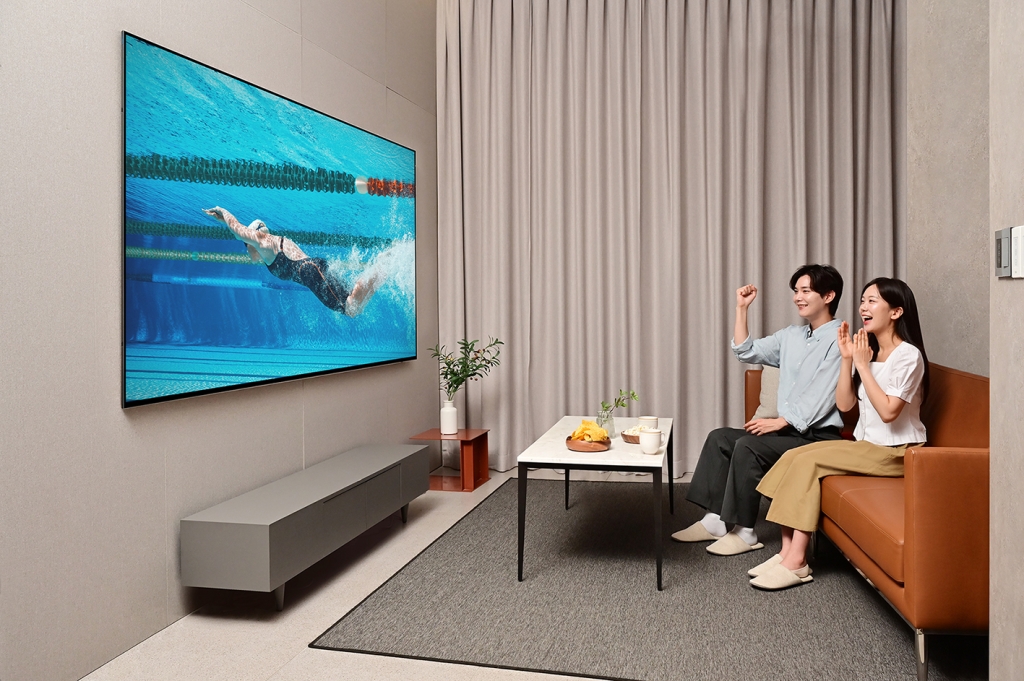 ‘삼성 AI TV로 바꿔보상’… 올 여름 TV 시장 인기 몰이