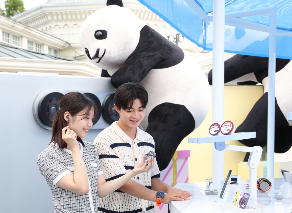 삼성전자, 바오패밀리와 함께하는 ‘갤럭시 Z 폴드6∙Z 플립6’ 체험존 운영