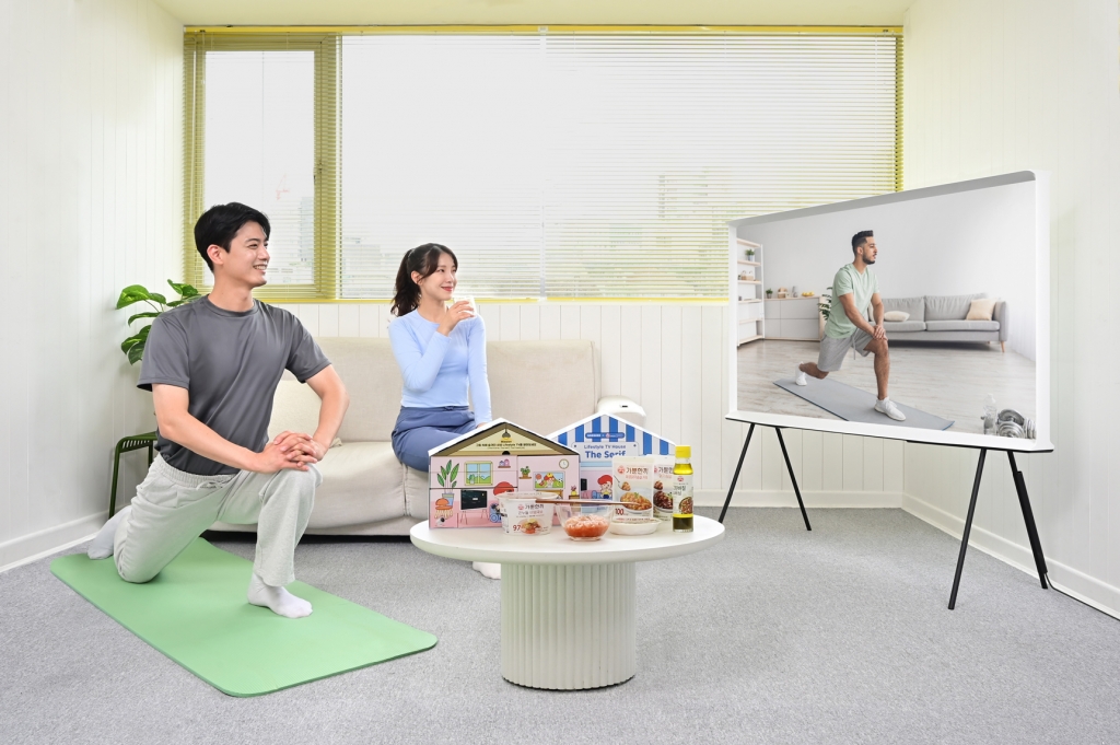 삼성전자, 오뚜기와 손잡고 라이프스타일 TV 이색 한정판 굿즈 공개