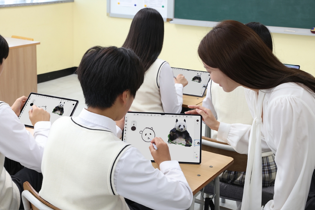 삼성전자, ‘갤럭시 캠퍼스’ 가입 대상 넓히며 교사 지원 확대