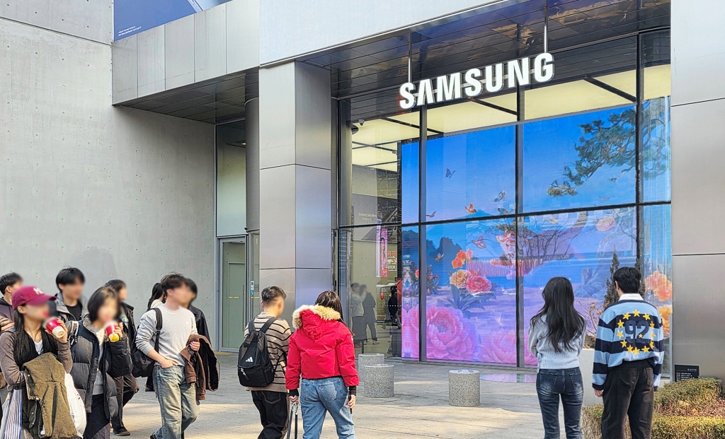 삼성전자, ‘갤럭시 S26 울트라’ 비교 체험 공간 ‘갤럭시 스튜디오’ 오픈