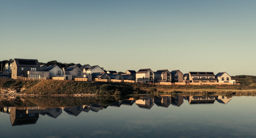 삼성전자, 英 콘월 지역 주거단지에 고효율 히트펌프 솔루션 대량 공급