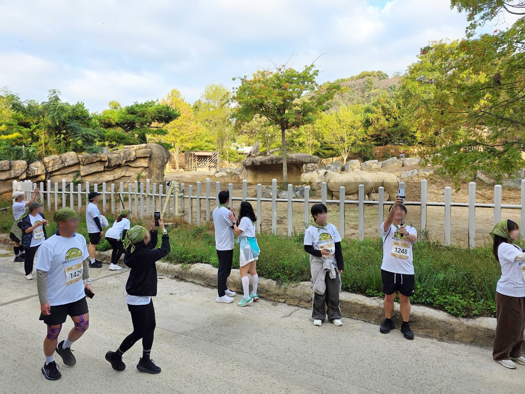 삼성전자, 에버랜드서 삼성 헬스와 함께하는 ‘갤럭시 워치런 @사파리’ 러닝 이벤트 개최