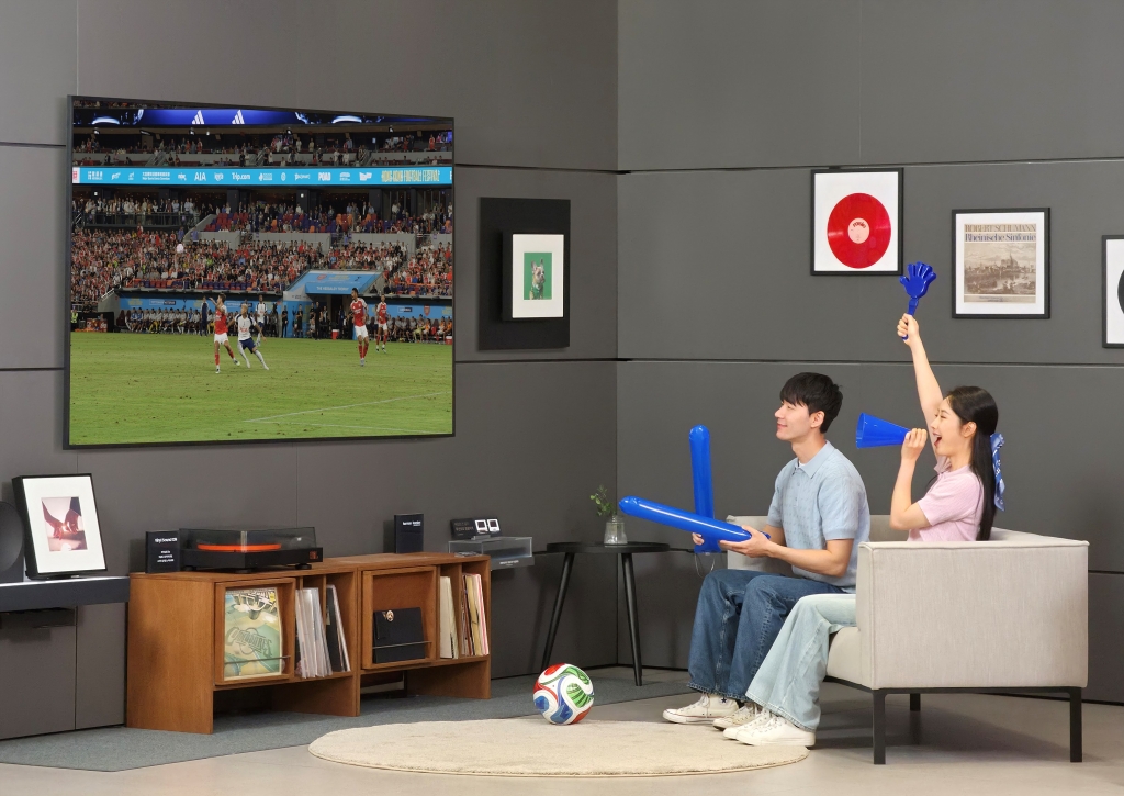 결정적 순간, AI 축구모드로! 삼성 AI TV로 바꿔보상 프로모션 진행