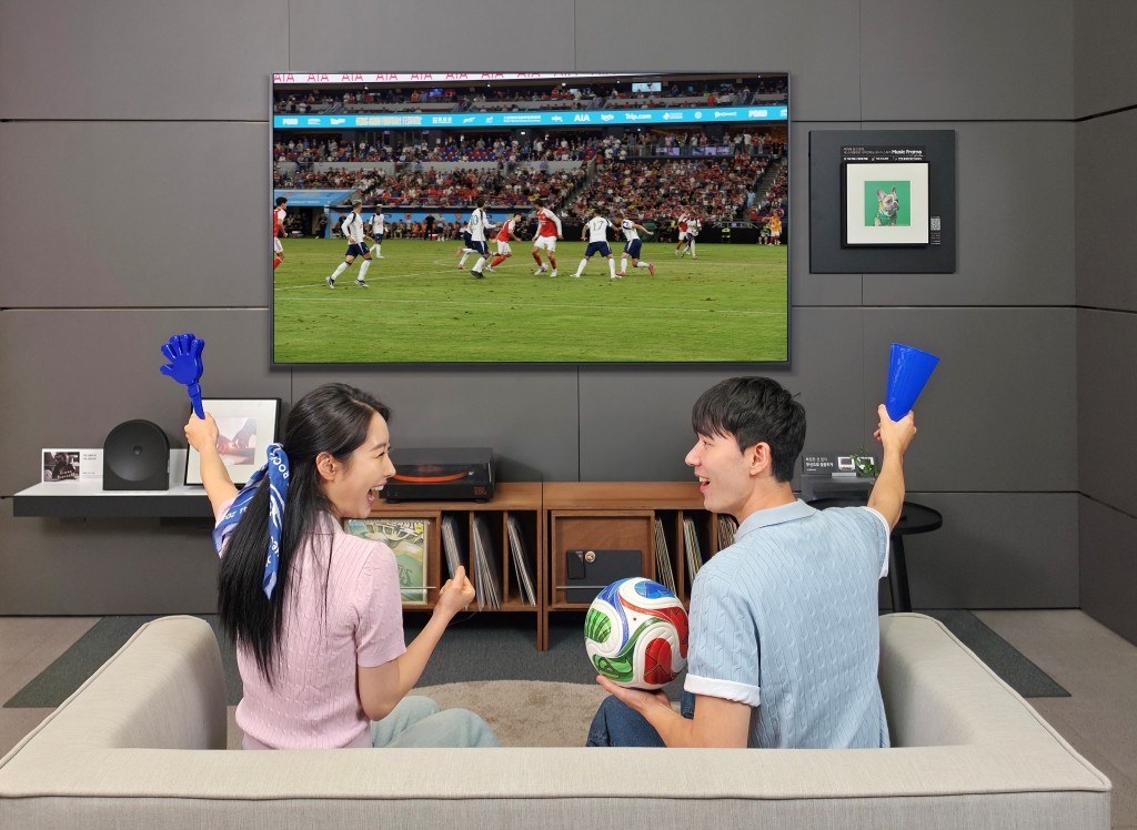 결정적 순간, AI 축구모드로! 삼성 AI TV로 바꿔보상 프로모션 진행