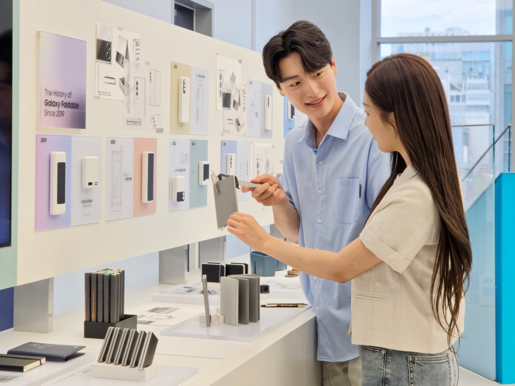 삼성전자, 8세대 갤럭시 폴더블 기술 혁신 담은 ‘폴더블 헤리티지’ 전시